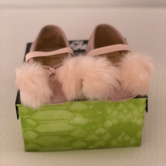 Baby shoes - Picture 1 of 2